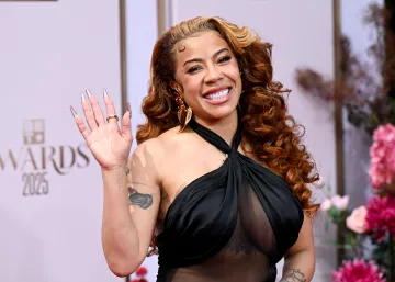 Heaven Sent? Keyshia Cole And Skrilla’s Latest Picture Has Fans Wondering If It’s Official Between Them (PHOTO)