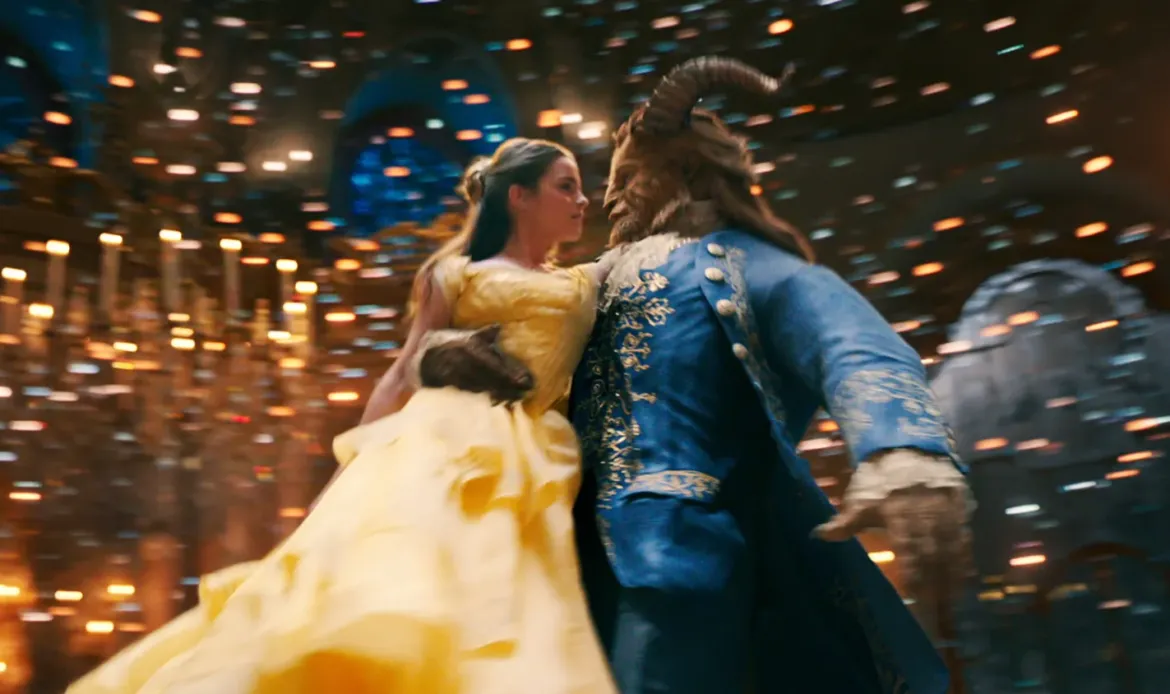 BEAUTY AND THE BEAST, from left: Emma Watson, Dan Stevens, 2017. © Walt Disney Pictures /courtesy Everett Collection
