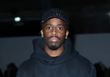 Back Together?! Kai Cenat & Gabrielle Alayah Spark Romance Rumors After She Pops Out To His VIVET Fashion Show (VIDEOS)