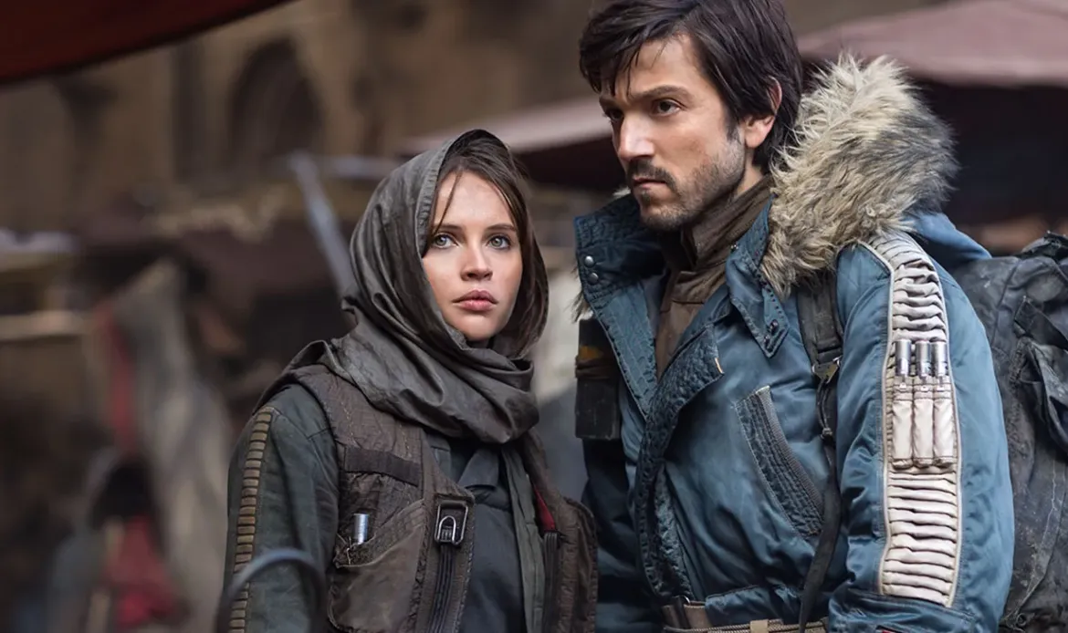 Felicity Jones and Diego Luna in ROGUE ONE: A STAR WARS STORY, 2016.