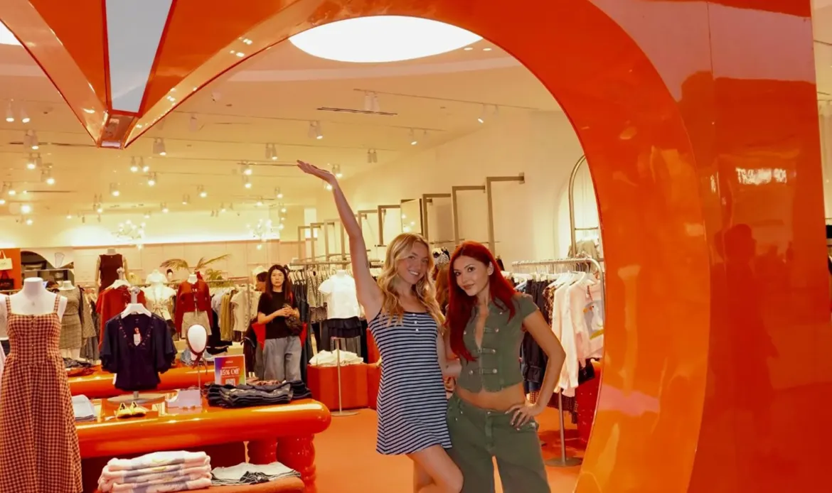 Travis Barker’s daughter and model Atiana De La Hoya and former Dance Moms star Brynn Rumfallo were seen this weekend attending the grand opening event for global fashion brand Cider’s second ever retail location at Westfield Valley Fair in San Jose, California! The stars were all smiles as they celebrated on Cider’s official opening weekend live stream.