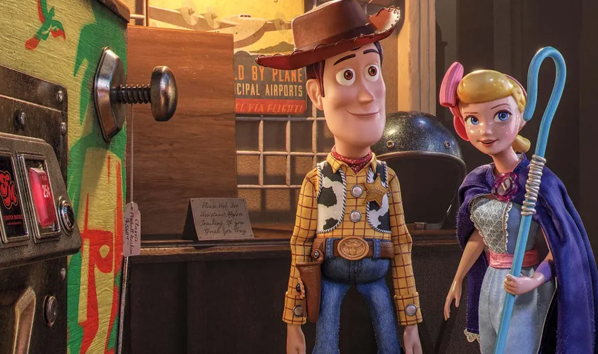 Woody (voice: Tom Hanks), Bo Peep (voice: Annie Potts),
