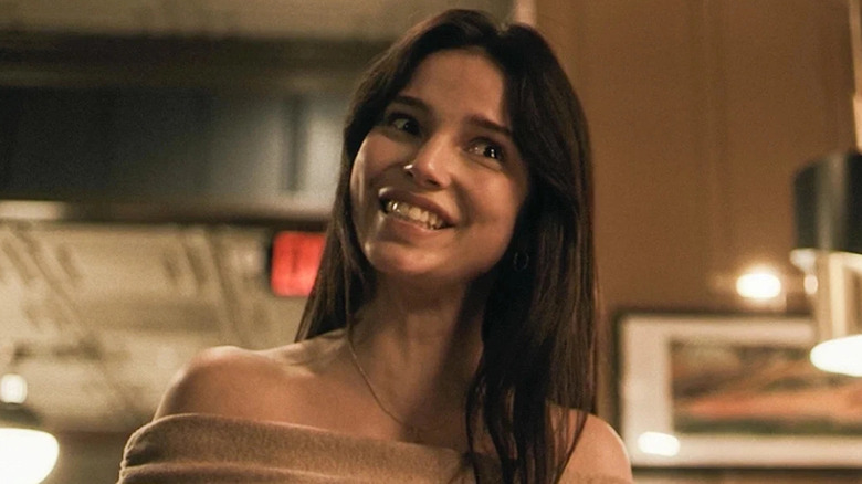 Nikki makes a crazy face in Obsession